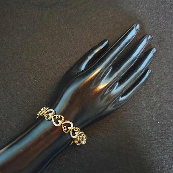 Lovely Vintage Genuine Diamond Gold Vermeil Sterling Silver Heart Bracelet - Picture 12 of 13